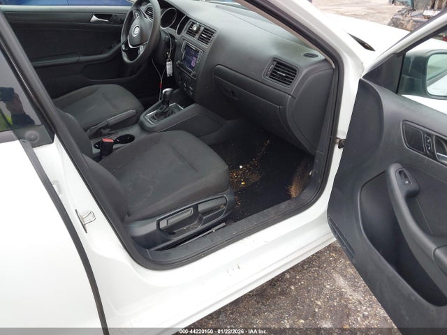 Продажа на аукционе авто 2016 Volkswagen Jetta 1.4t S, vin: 3VW267AJ1GM256076, номер лота: 44220150