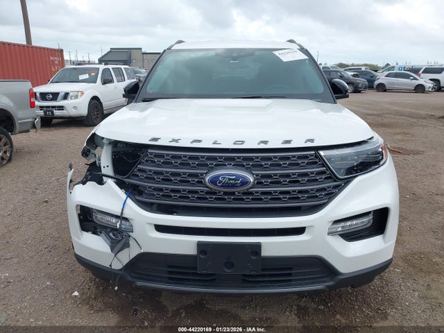 Продаж на аукціоні авто 2023 Ford Explorer Xlt, vin: 1FMSK7DH7PGB30575, номер лоту: 44220169