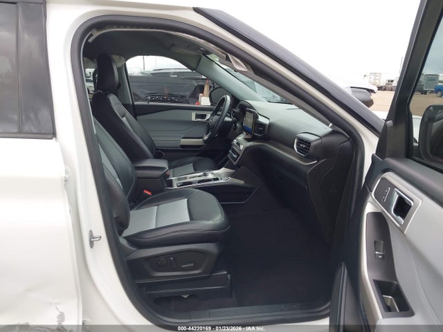 Продаж на аукціоні авто 2023 Ford Explorer Xlt, vin: 1FMSK7DH7PGB30575, номер лоту: 44220169