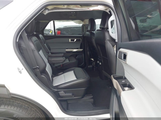 Продаж на аукціоні авто 2023 Ford Explorer Xlt, vin: 1FMSK7DH7PGB30575, номер лоту: 44220169
