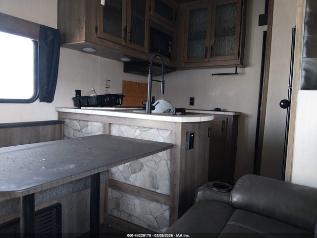 Продаж на аукціоні авто 2021 Forest River Other, vin: 5zt3ct2b4m1218462, номер лоту: 44220175