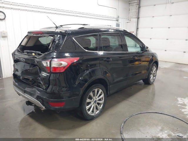 Ford Escape Titanium 2017 1FMCU9J94HUE57817 Image 4