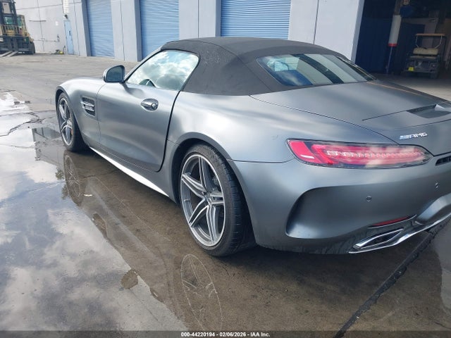 2018 MERCEDES-BENZ AMG GT C WDDYK8AA6JA020502 Photo 2