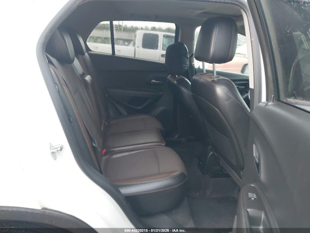 KL7CJPSB8GB542878 Chevrolet Trax Lt
