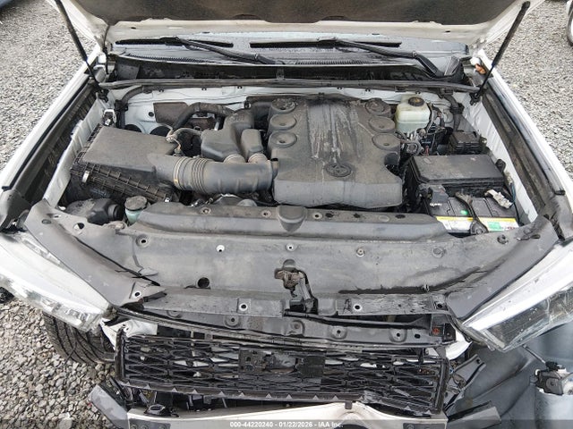 JTEBU5JR0L5747608 Toyota 4runner Sr5 Premium