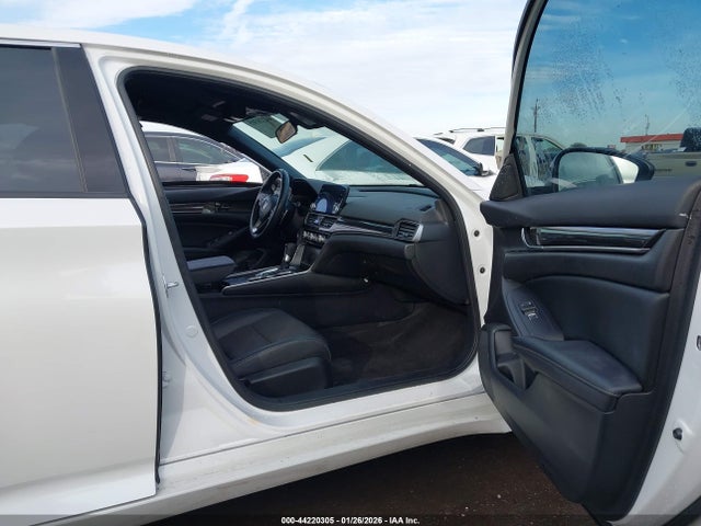 1HGCV1F37NA075979 Honda Accord Sport