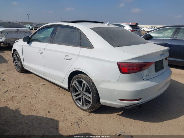 Aukcja sprzedaży 2017 Audi A3 2.0t Premium, vin: WAUB8GFF5H1034167, numer aukcji: 44220326