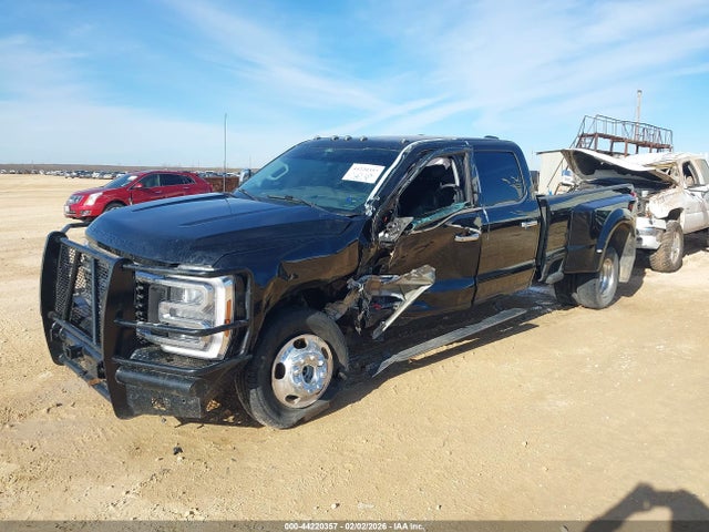 1FT8W3DM5RED65029 Ford F-350 Lariat