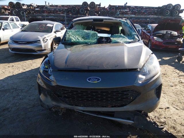 Ford ESCAPE S 2020 1FMCU0F60LUA46580 Image 13