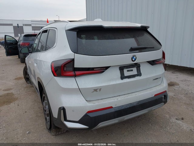 2024 BMW X1 WBX73EF05R5Y87768 Photo 2