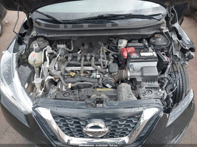 3N1CP5CU1KL558825 Nissan KICKS S