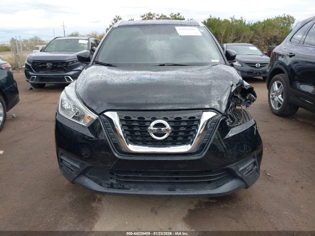 3N1CP5CU1KL558825 Nissan KICKS S