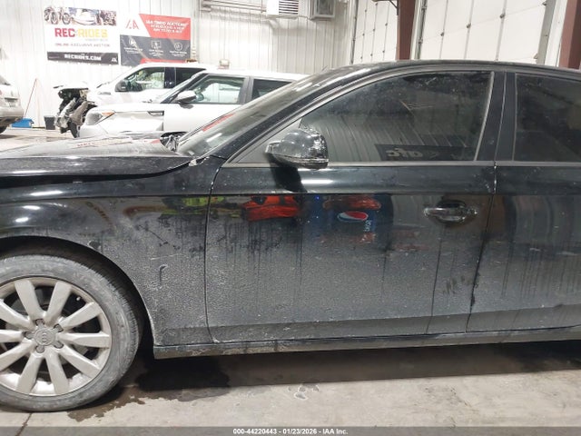 Продаж на аукціоні авто 2013 Audi A4 2.0t Premium, vin: WAUBFAFL5DN046508, номер лоту: 44220443