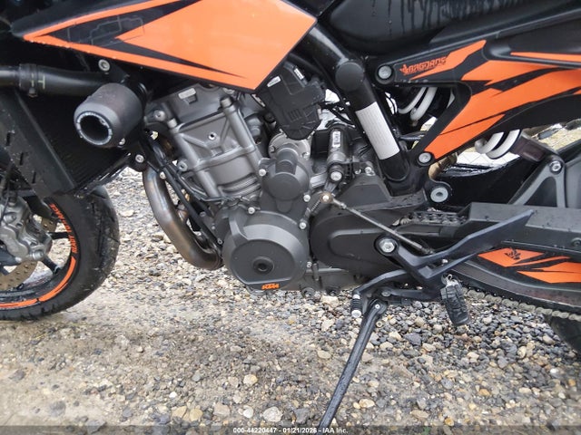 2022 KTM 890 VBKTU9405NM833890 Photo 8