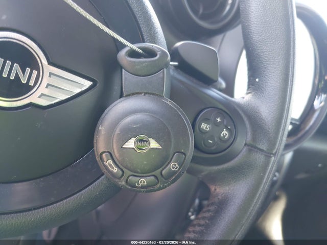 2014 MINI COUNTRYMAN WMWZC3C59EWP28747 Photo 10