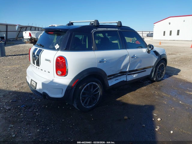 2014 MINI COUNTRYMAN WMWZC3C59EWP28747 Photo 3