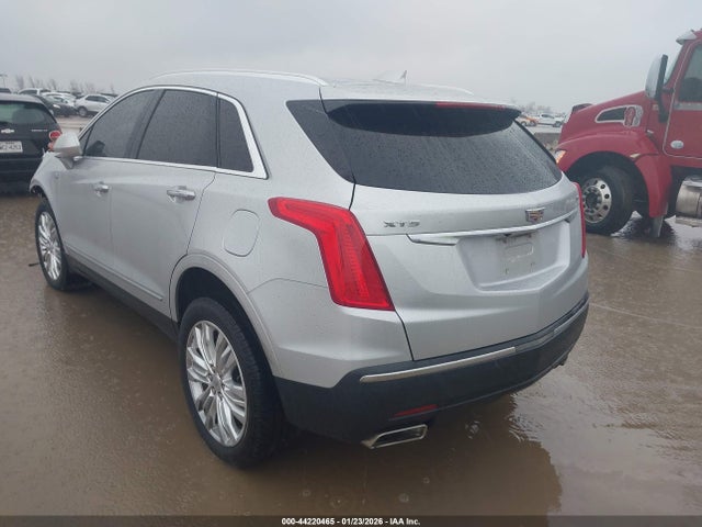 2019 CADILLAC XT5 1GYKNERS3KZ233522 Photo 2
