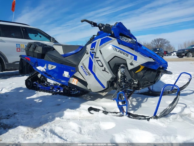 Polaris Indy 600 Classic 2021 SN1EDE6P7MC365613 main image