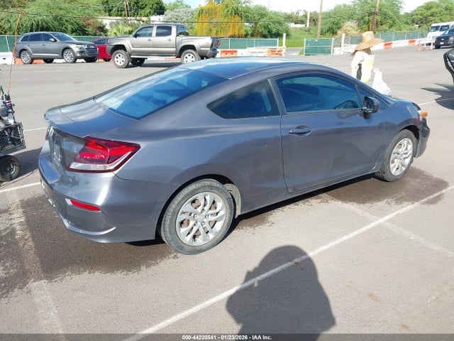 Продажа на аукционе авто 2015 Honda Civic Lx, vin: 2HGFG3B56FH509421, номер лота: 44220541