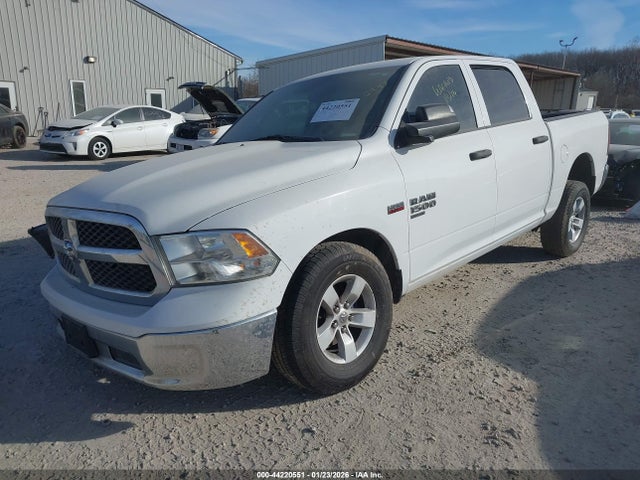 44220551 :رقم المزاد ، 1C6RR6KT5KS572493 vin ، 2019 Ram 1500 Classic Tradesman  4x2 5'7 Box مزاد بيع