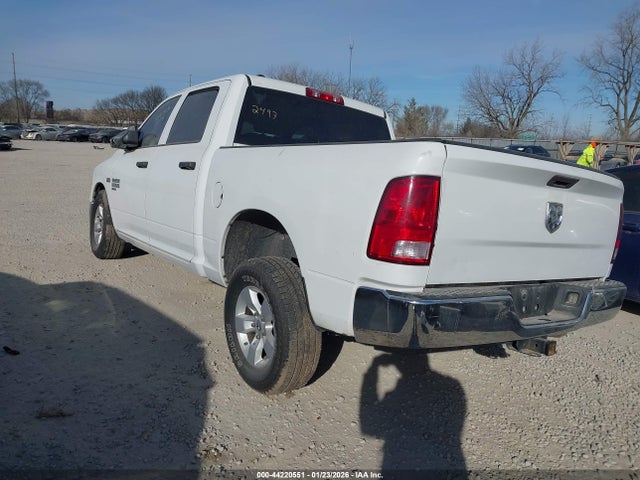 44220551 :رقم المزاد ، 1C6RR6KT5KS572493 vin ، 2019 Ram 1500 Classic Tradesman  4x2 5'7 Box مزاد بيع