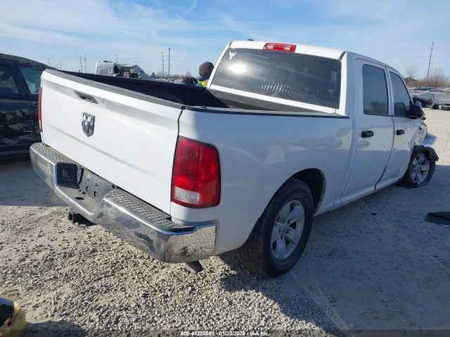 44220551 :رقم المزاد ، 1C6RR6KT5KS572493 vin ، 2019 Ram 1500 Classic Tradesman  4x2 5'7 Box مزاد بيع