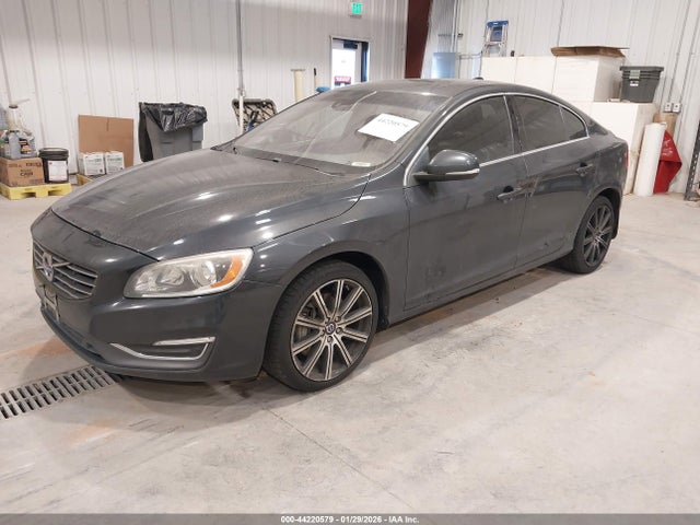 2015 VOLVO S60 YV1612TB1F1307786 Photo 1
