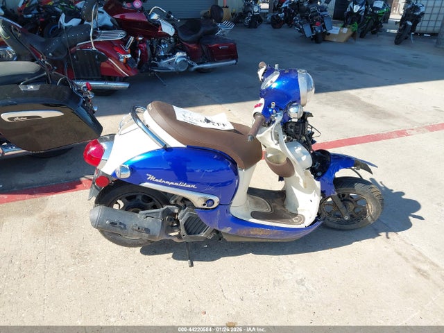 JH2AF7712RK700685 Honda NCW50