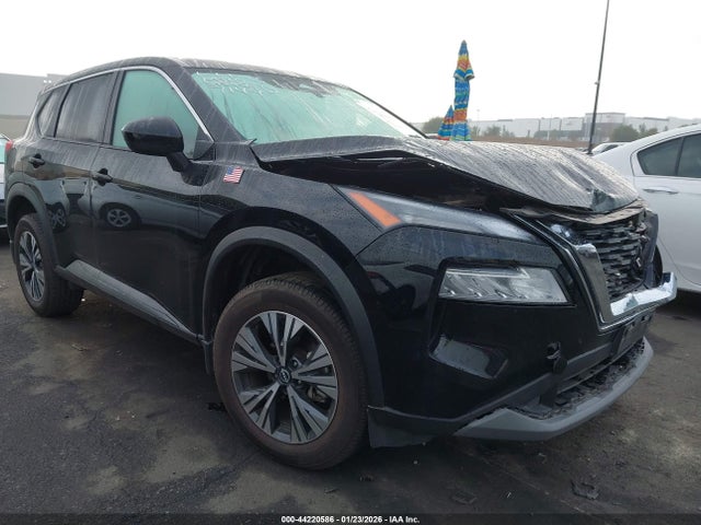 JN8BT3BA4PW427149 Nissan Rogue Sv Fwd