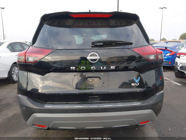 JN8BT3BA4PW427149 Nissan Rogue Sv Fwd