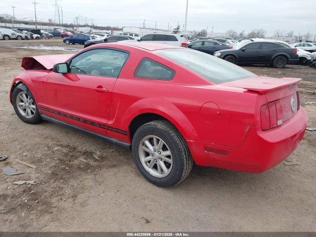 2007 FORD MUSTANG 1ZVHT80N575357821 Photo 2