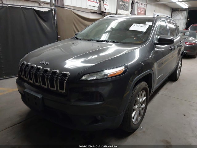 1C4PJMCS1GW205415 Jeep Cherokee Latitude