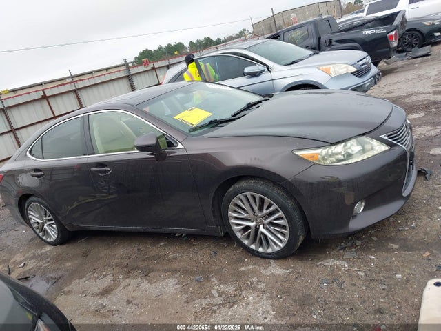 Продажа на аукционе авто 2013 Lexus Es 350, vin: JTHBK1GG2D2001929, номер лота: 44220654
