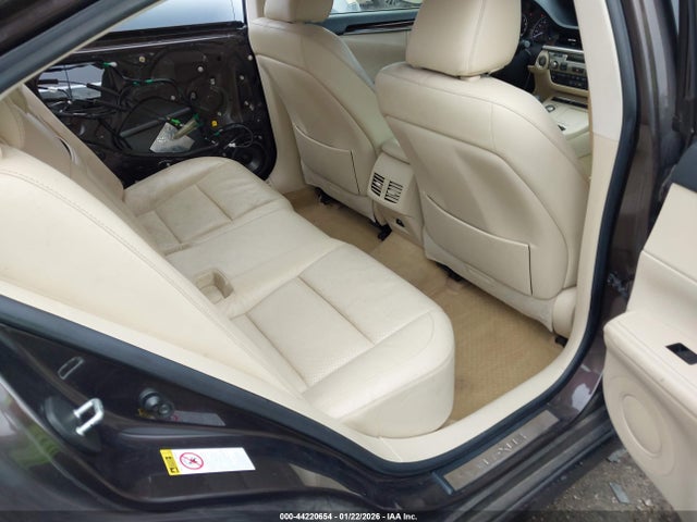 Продажа на аукционе авто 2013 Lexus Es 350, vin: JTHBK1GG2D2001929, номер лота: 44220654