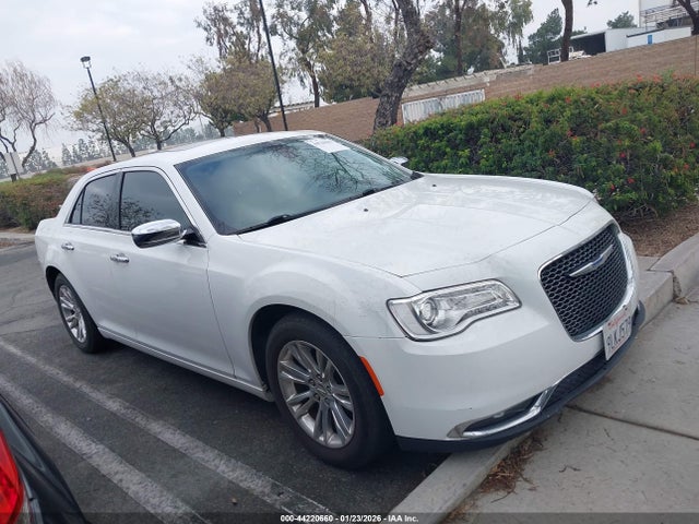 Chrysler 300C 2016 2C3CCAEG3GH358087 Image 13