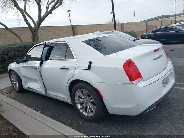 Chrysler 300C 2016 2C3CCAEG3GH358087 Image 14