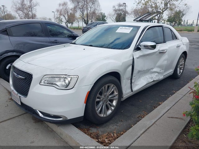 Chrysler 300C 2016 2C3CCAEG3GH358087 Image 2