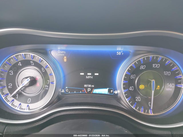 Chrysler 300C 2016 2C3CCAEG3GH358087 Image 7