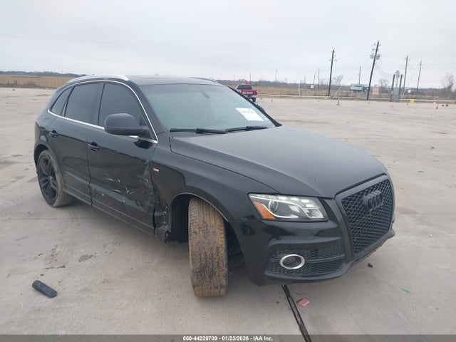 2011 AUDI Q5 WA1DKAFP7BA039181 Photo 0