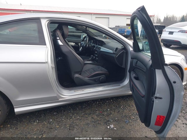 WDDGJ8JB1EG302430 Mercedes-Benz C 350 Sport 4matic