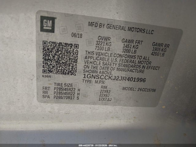1GNSCCKJ2JR401996 Chevrolet Tahoe Premier