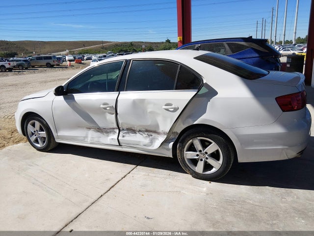 44220744 :رقم المزاد ، 3VWLL7AJ8CM039874 vin ، 2012 Volkswagen Jetta 2.0l Tdi مزاد بيع