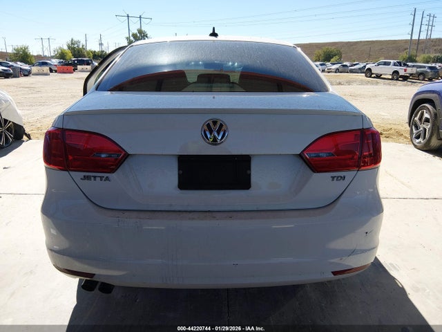 44220744 :رقم المزاد ، 3VWLL7AJ8CM039874 vin ، 2012 Volkswagen Jetta 2.0l Tdi مزاد بيع