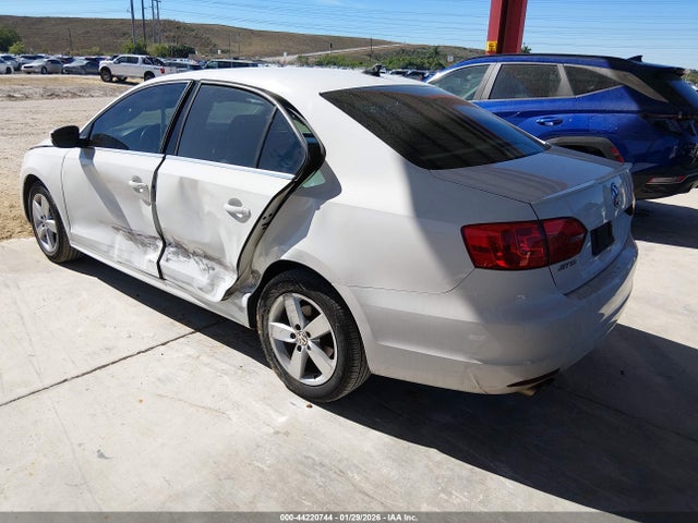 44220744 :رقم المزاد ، 3VWLL7AJ8CM039874 vin ، 2012 Volkswagen Jetta 2.0l Tdi مزاد بيع