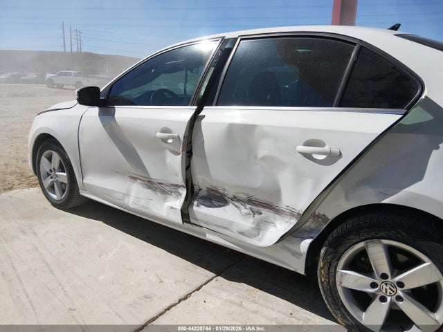 44220744 :رقم المزاد ، 3VWLL7AJ8CM039874 vin ، 2012 Volkswagen Jetta 2.0l Tdi مزاد بيع