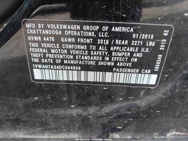 Продажа на аукционе авто 2013 Volkswagen Passat S, vin: 1VWAH7A34DC094609, номер лота: 44220752