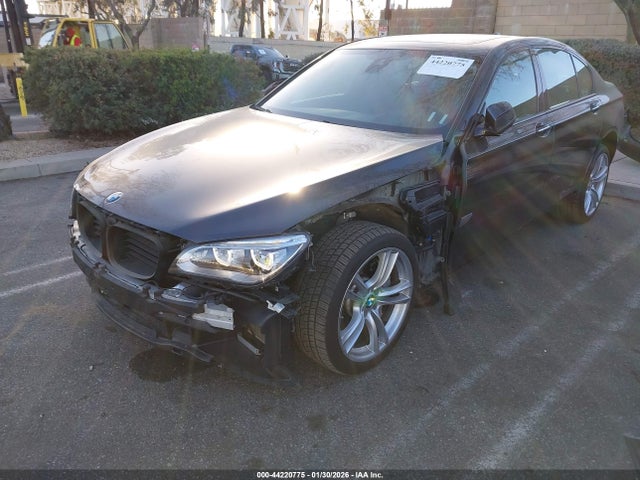 WBAYA8C53ED825338 BMW 750i