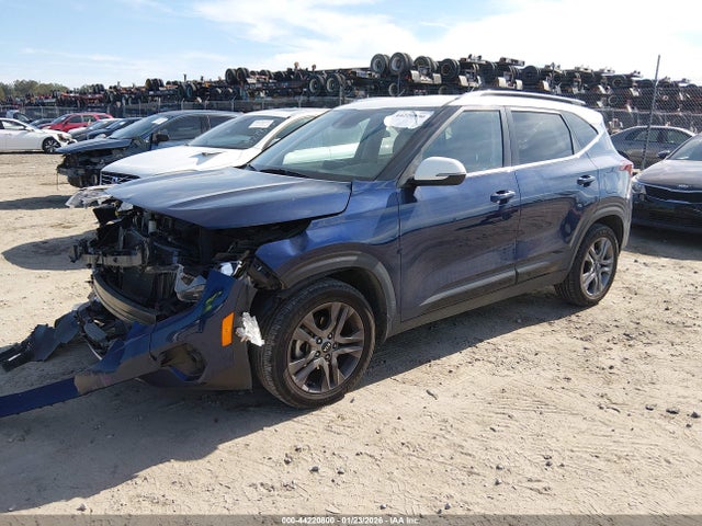 KIA SELTOS S 2021 KNDEU2AA3M7112155 Image 2