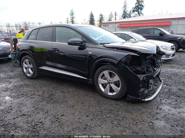 2024 AUDI Q4 E-TRON WA1KUBFZ6RP035901