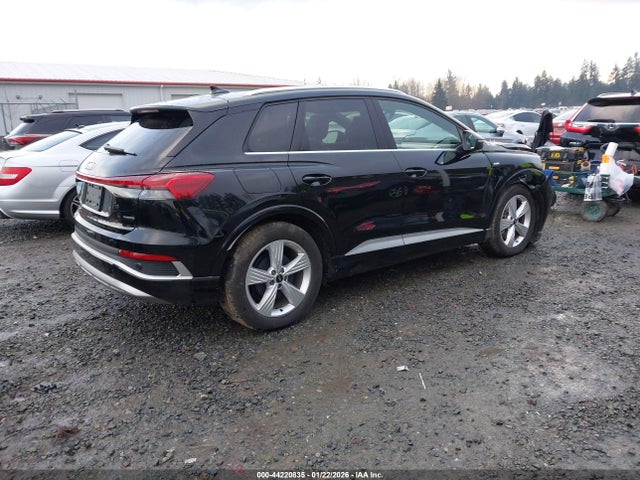 2024 AUDI Q4 E-TRON WA1KUBFZ6RP035901 Photo 3